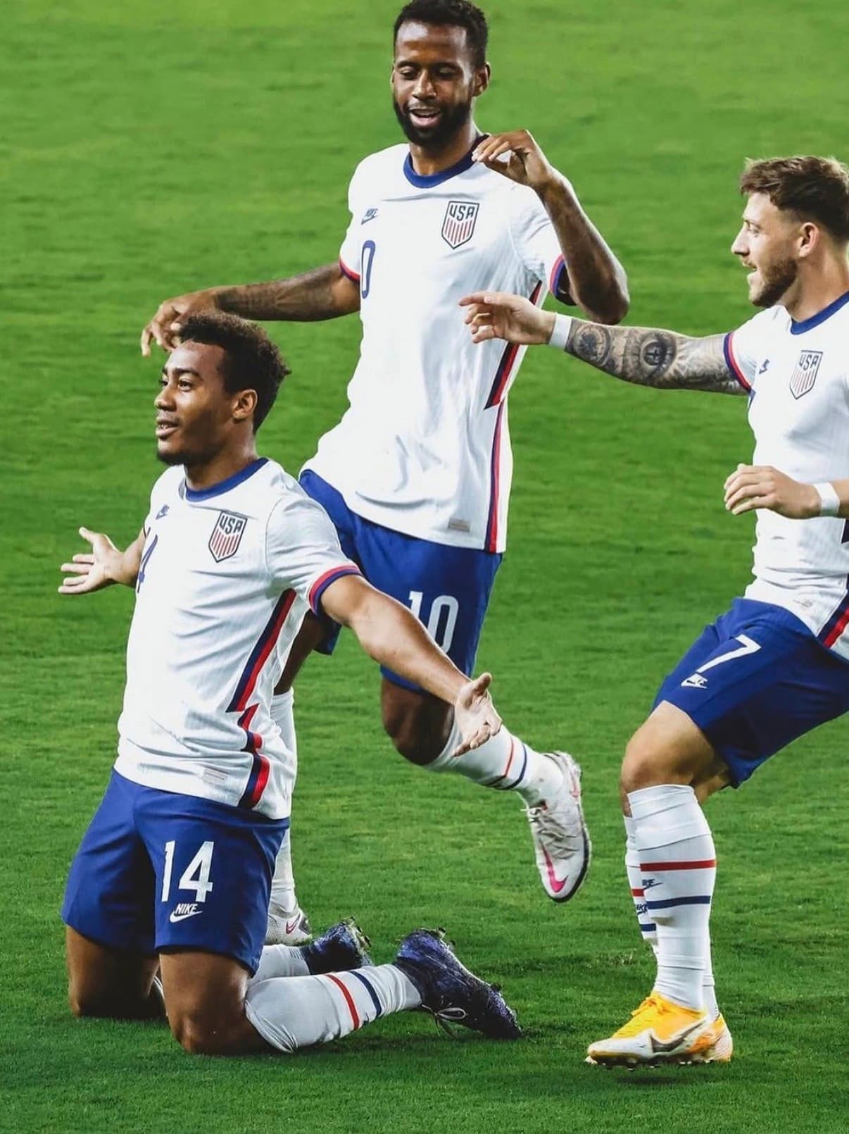 Jonathan Lewis training at SoFlo Soccer